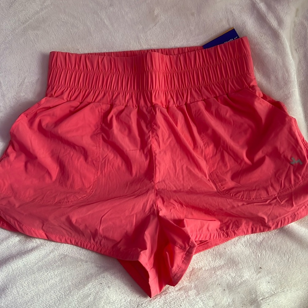 joy lab 2.5” high rise shorts